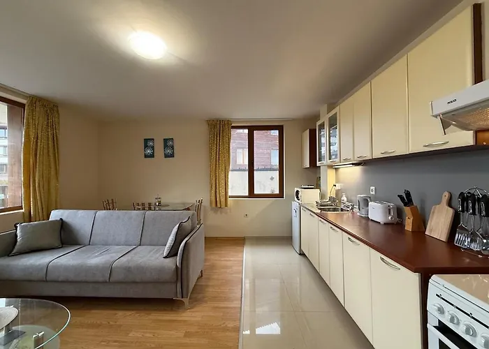 Bliss - Peaceful With Balcony Views Апартамент