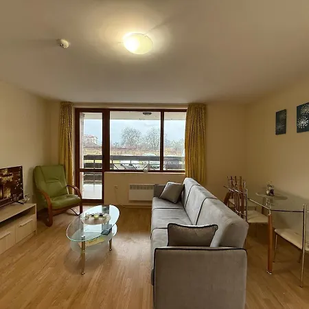 Bliss - Peaceful With Balcony Views Apartment Bansko