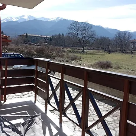 Bliss - Peaceful With Balcony Views Lägenhet *