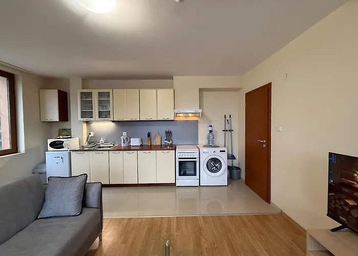 Bliss - Peaceful With Balcony Views Lägenhet *