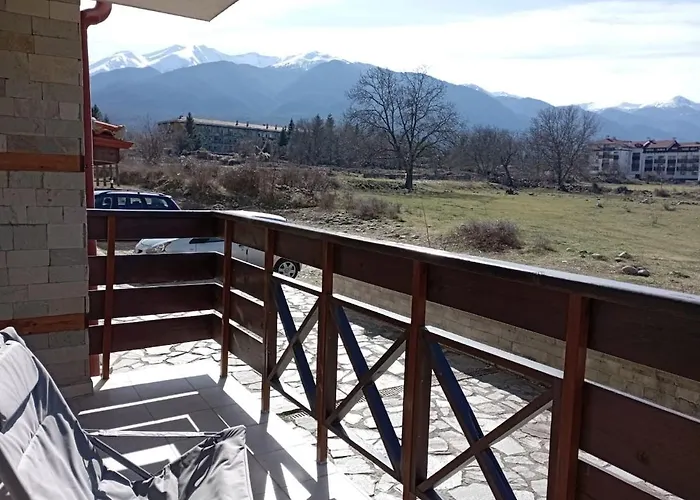 Bliss - Peaceful With Balcony Views Lägenhet *